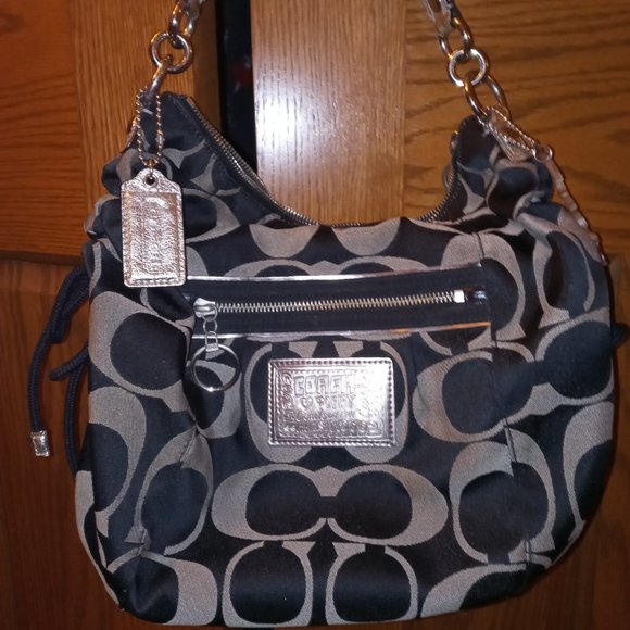 Coach Handbags - Coach purse brown/tan